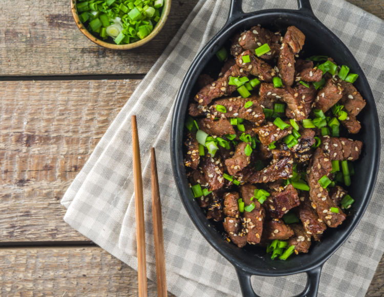 Asian Sizzling Beef with Grilled Scallions